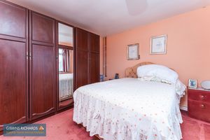 Bedroom- click for photo gallery